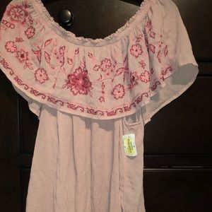 NWT Knox Rose Off the Shoulder Blouse